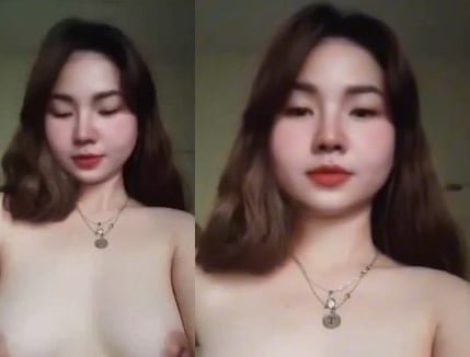 Cô gái mong mỏi một lần làm tình mãnh liệt